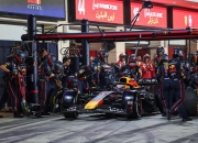 AYXapp下载-索伯车队险胜威廉姆斯，皮亚斯特里惊艳四座