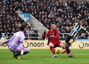 爱游戏tv-利物浦挑战切尔西，双方对决擦出火花