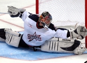 爱游戏下载-马克西冠军级表现引爆全场，热火团队之力力克国王