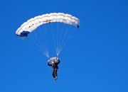 爱游戏tv-逆转的火焰，鲁德点燃拉沃尔杯，温网遗憾化作新生