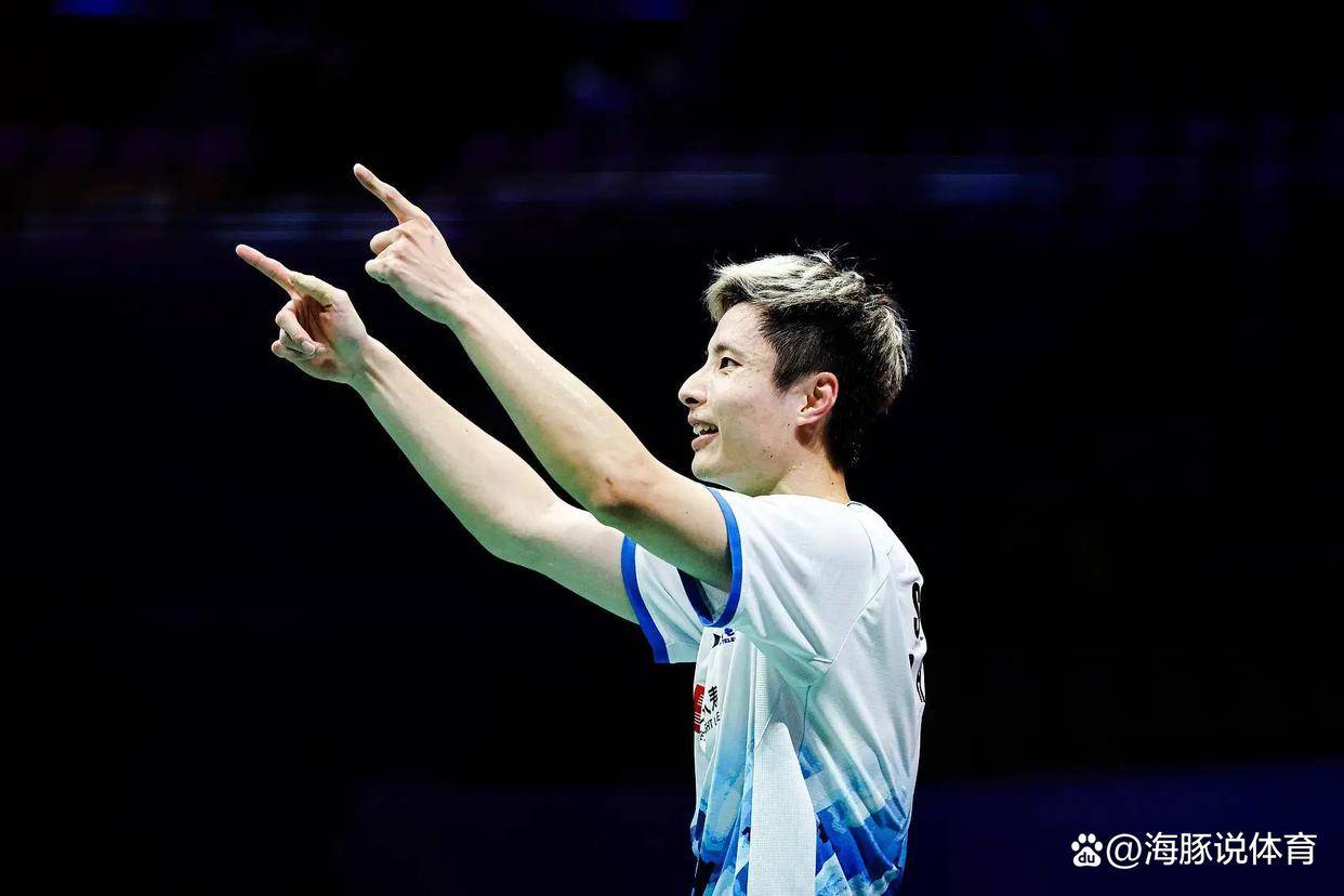 日本队力克韩国队,石宇奇高光表现 日本队力克韩国队,石宇奇高光表现