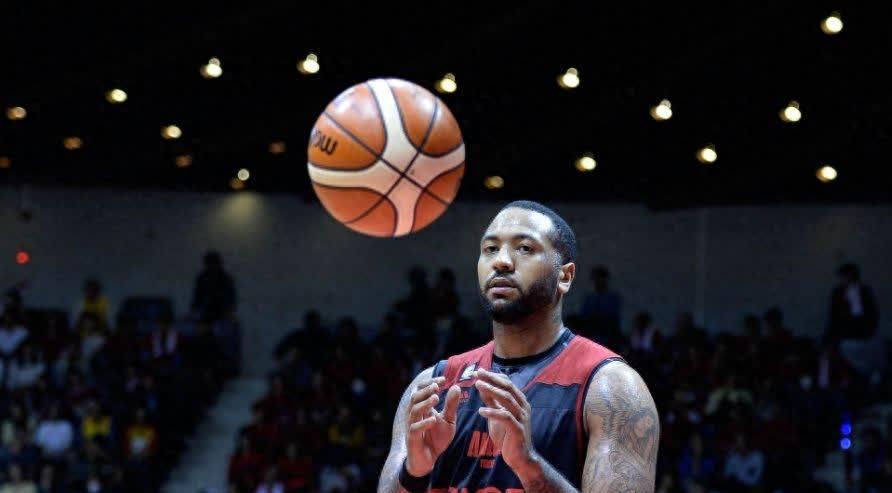 吉林队绝杀广东队，克莱状态火热