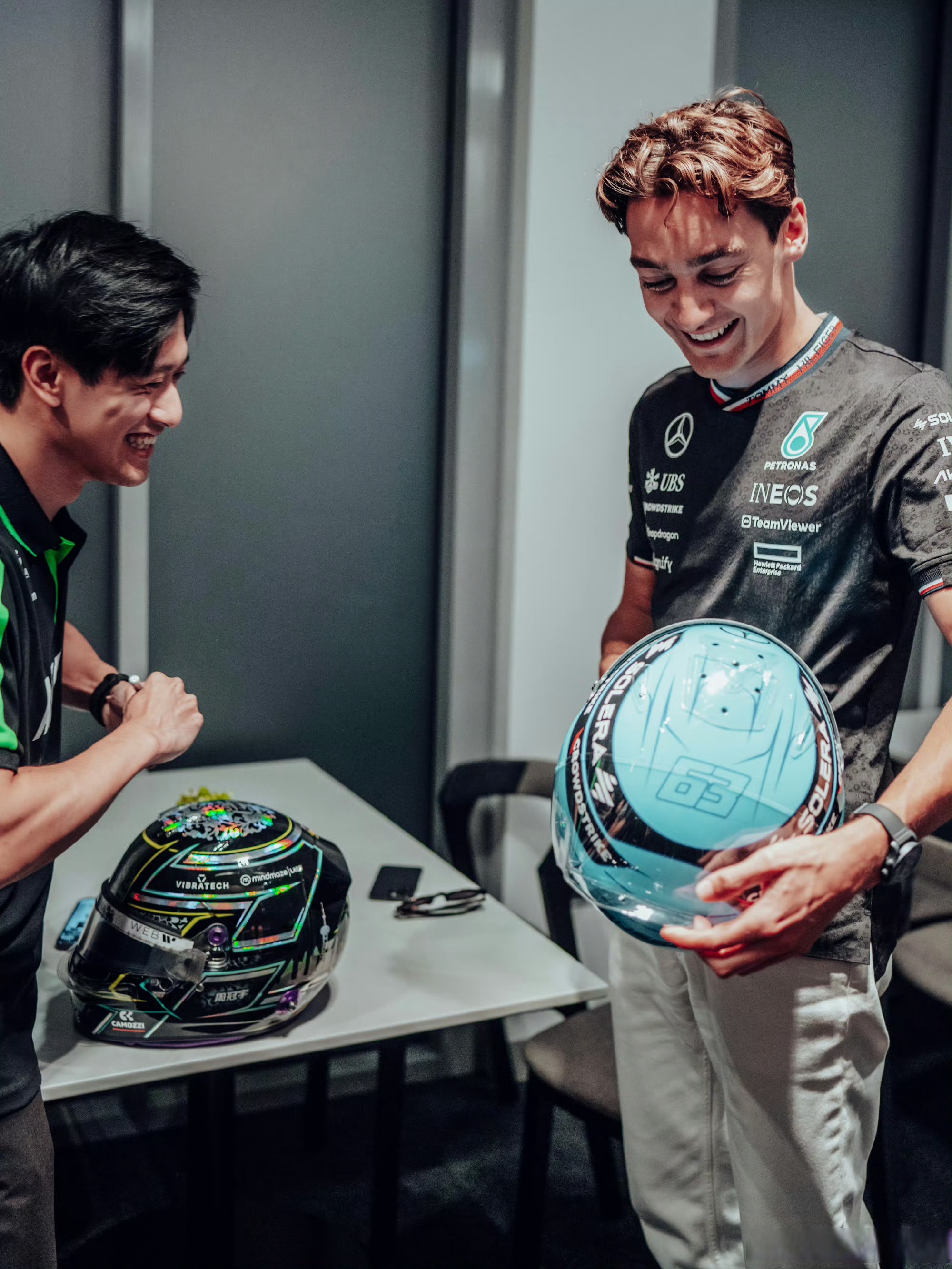 雷诺车队碾压阿斯顿马丁，周冠宇统治全场