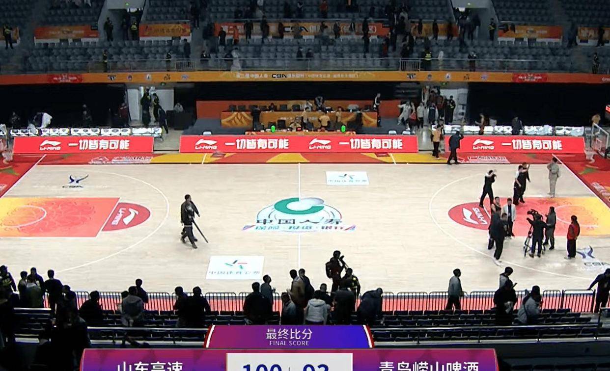 山东队绝杀马刺，高诗岩关键制胜