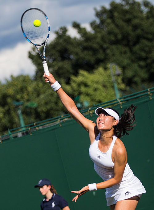 雅典瑞连遭不敌广岛三箭，无缘下一轮