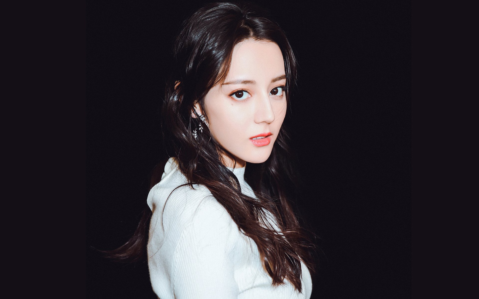 东方之剑出鞘，久保建英东决接管战局，阿森纳鏖战奥地利启示录