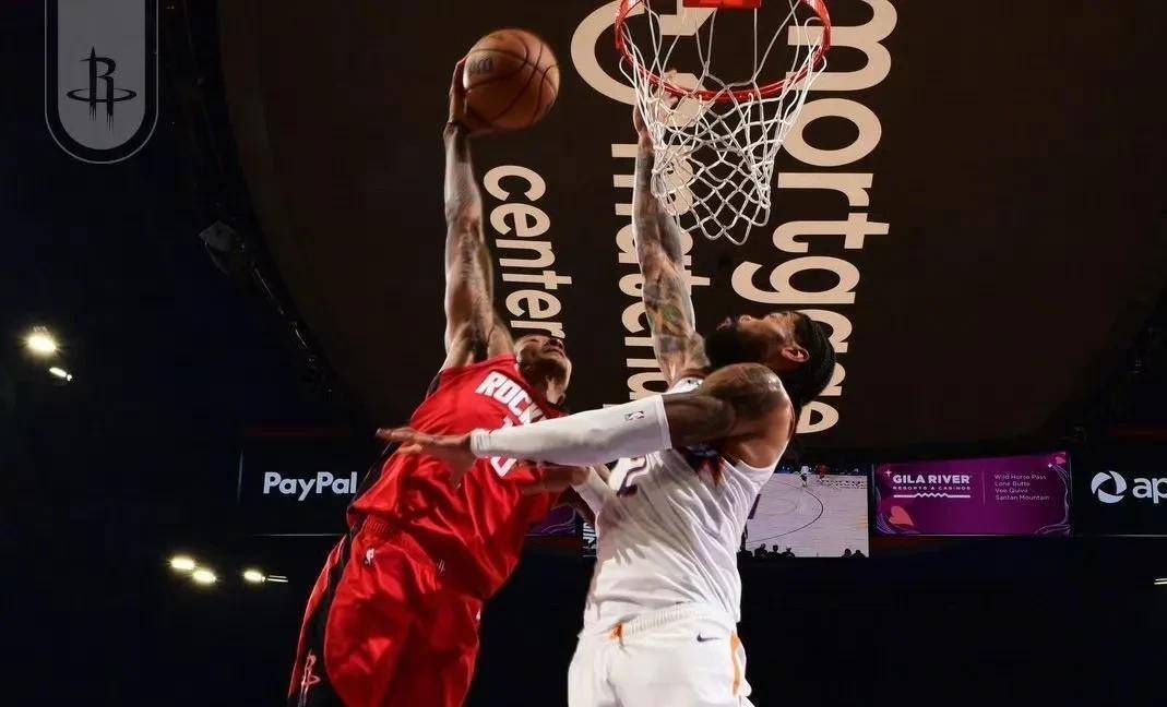 勇士B队翻盘火箭，拉文送出助攻