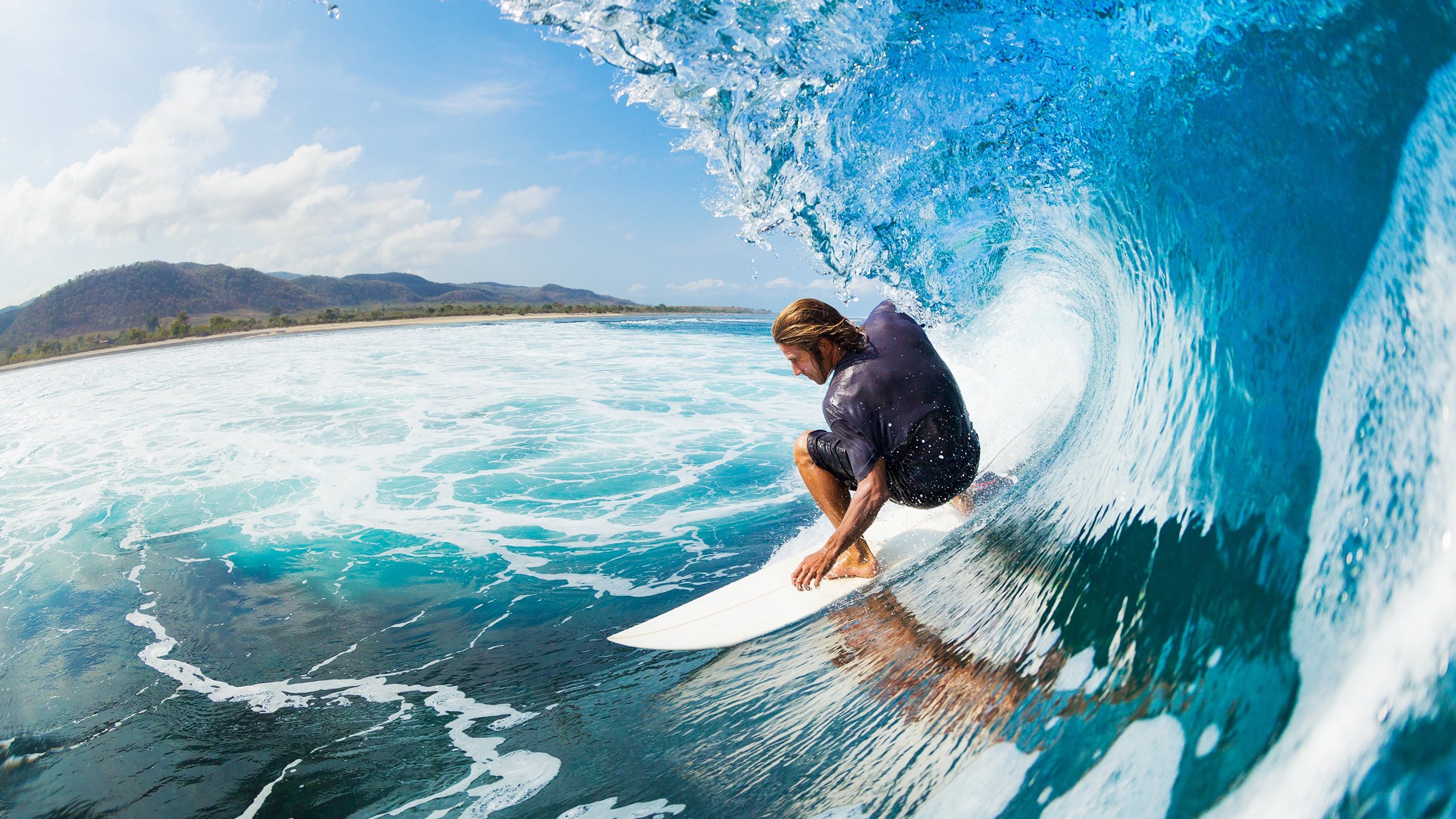 凯尔特人连续得分压制深圳队，班凯罗成为关键先生